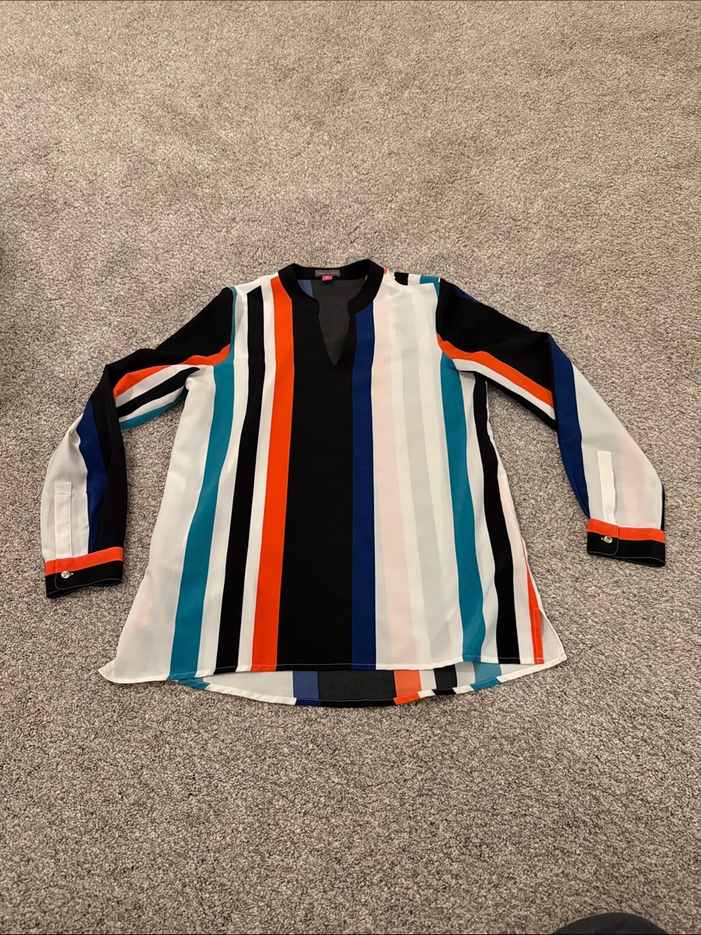 Vince Camuto Women’s Striped Long Sleeve V-Neck Blouse Multicolor Petite Small
